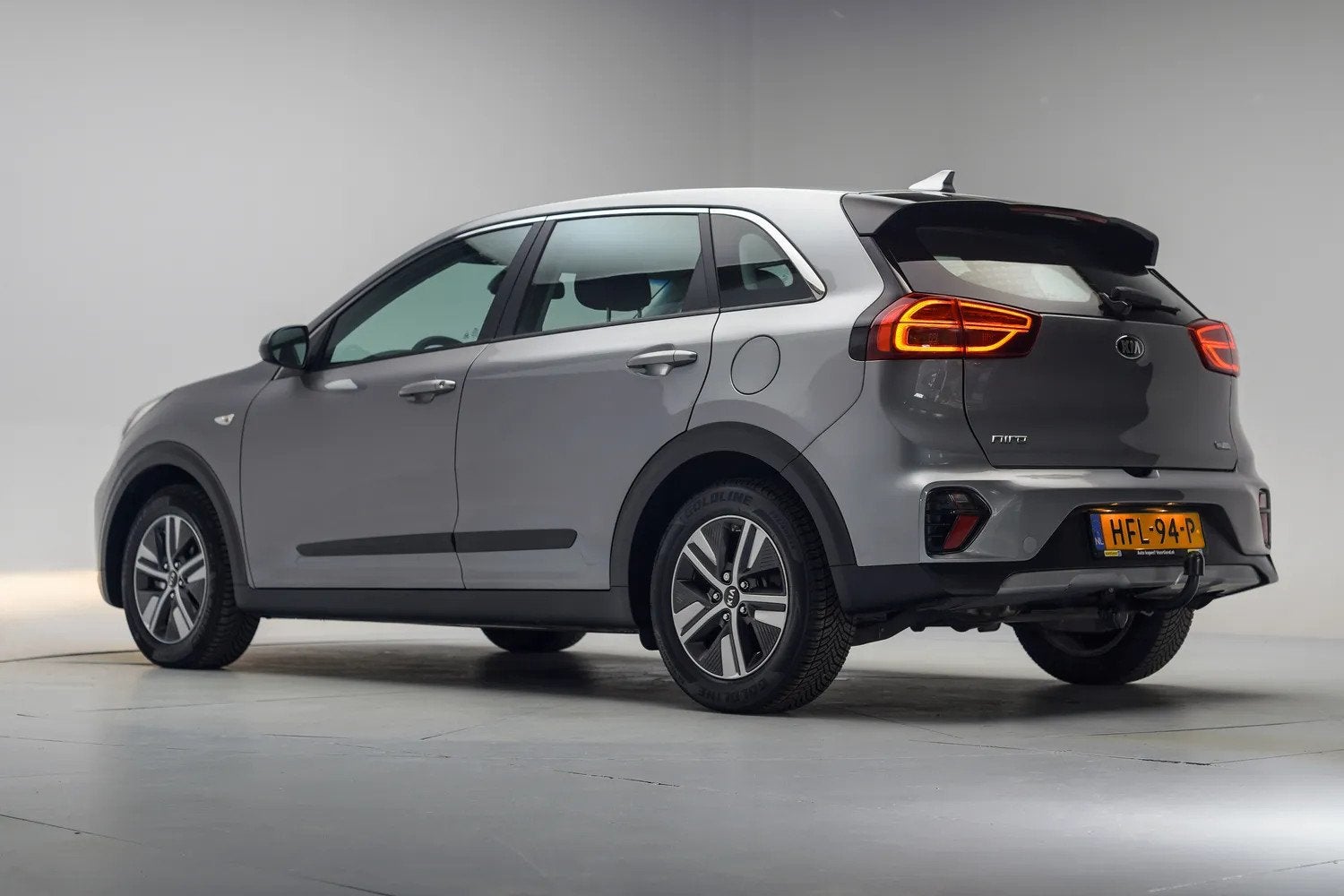 Kia Niro 1.6 GDi Hybrid ComfortLine Aut. [ Navi Camera Trekh, Gebruikt, Bedrijf, Hybride Elektrisch/Benzine, 1390 kg