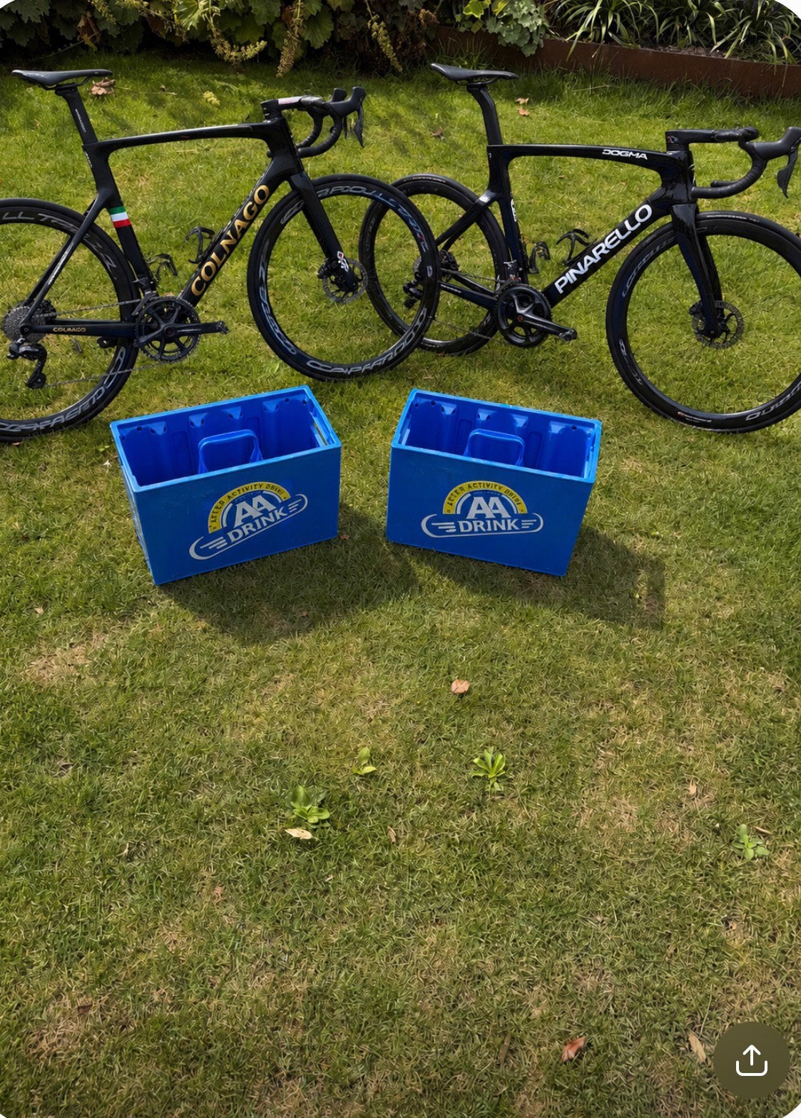 Gratis bidon kratjes, Fietsen en Brommers, Fietsen | Bakfietsen, Ophalen, Zo goed als nieuw, 1 kind