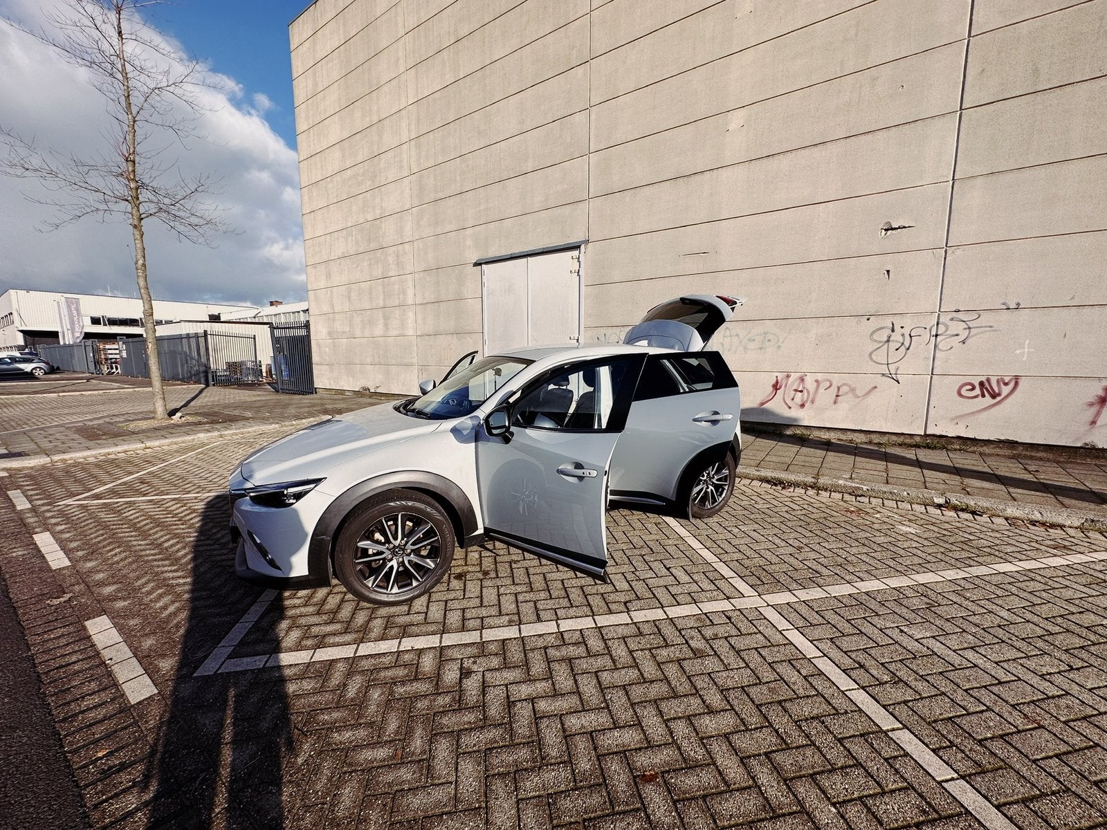 Mazda CX-3 1.5 Skyactiv-d 105 77KW 2016 Wit, Auto's, Mazda, Voorwielaandrijving, 625 kg, 4 cilinders, Wit