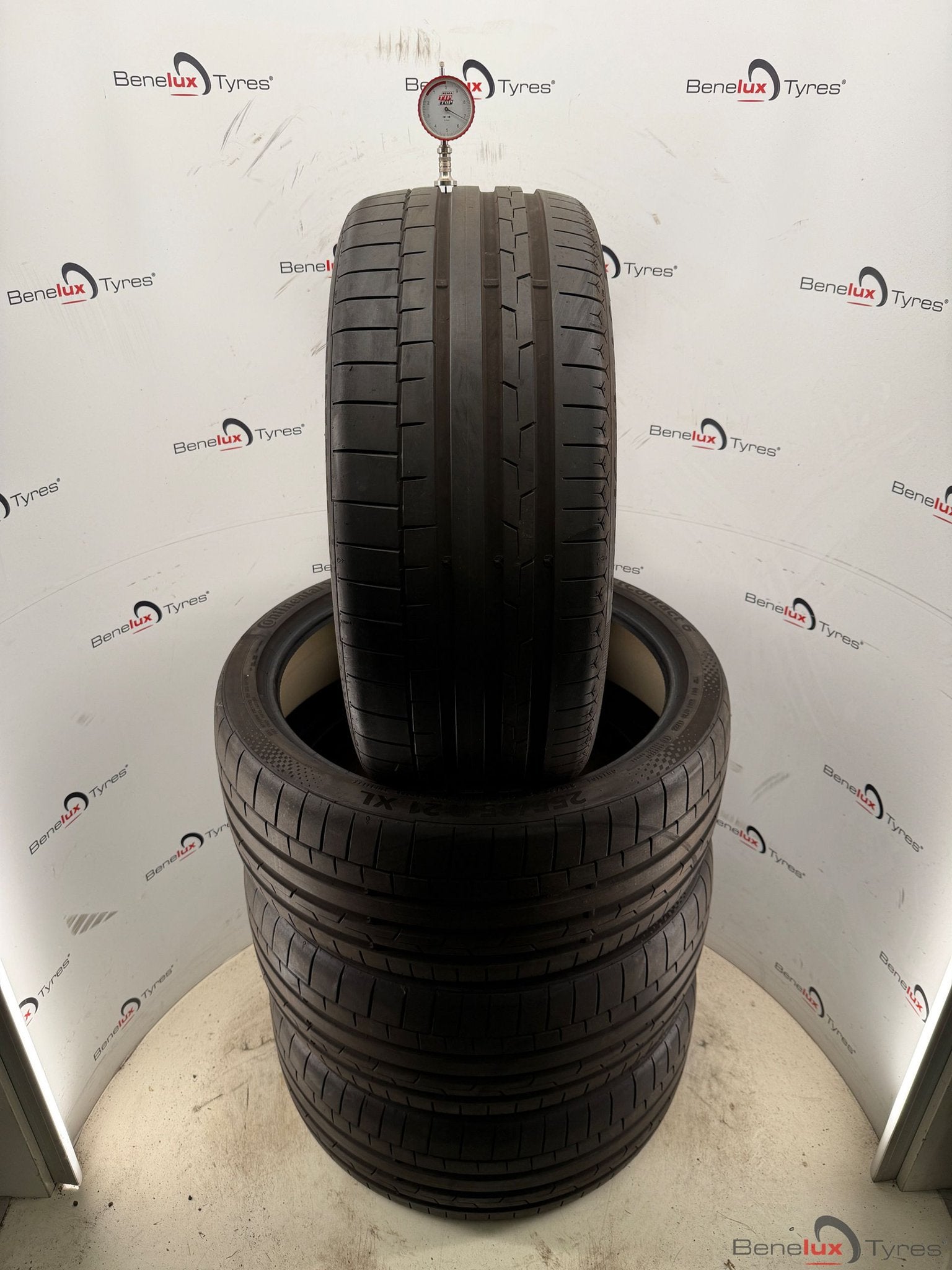 zgan demo 255/35R21 Continental 255/35 R21 255/35/21 2553521, Gebruikt, 255 mm, -, -