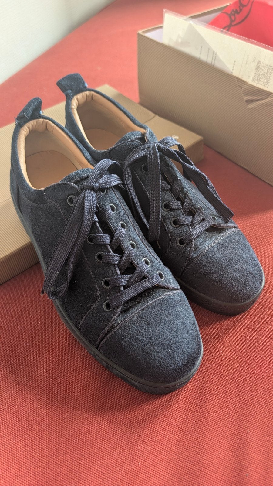 Louboutin sneakers (41), Kleding | Heren, Schoenen, Ophalen of Verzenden, Zo goed als nieuw, Zwart
