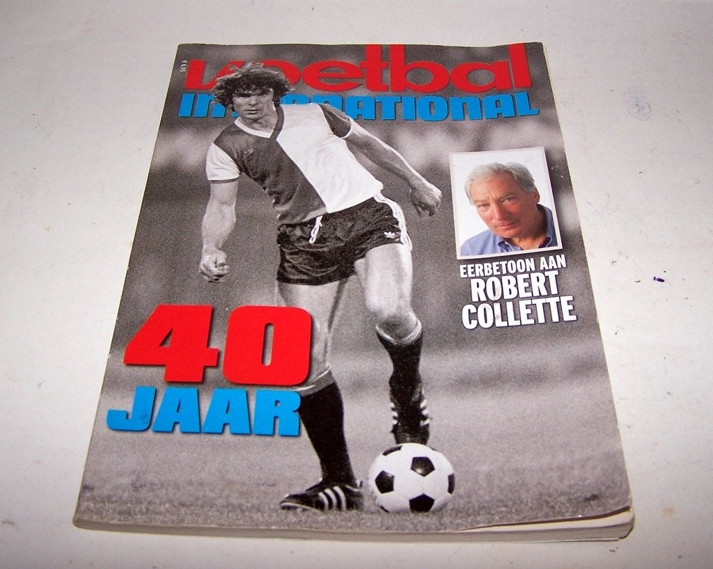 Voetbal International 40 jaar-Jubileumuitgave 2005. Izgs., Ophalen of Verzenden, Zo goed als nieuw, Overige binnenlandse clubs