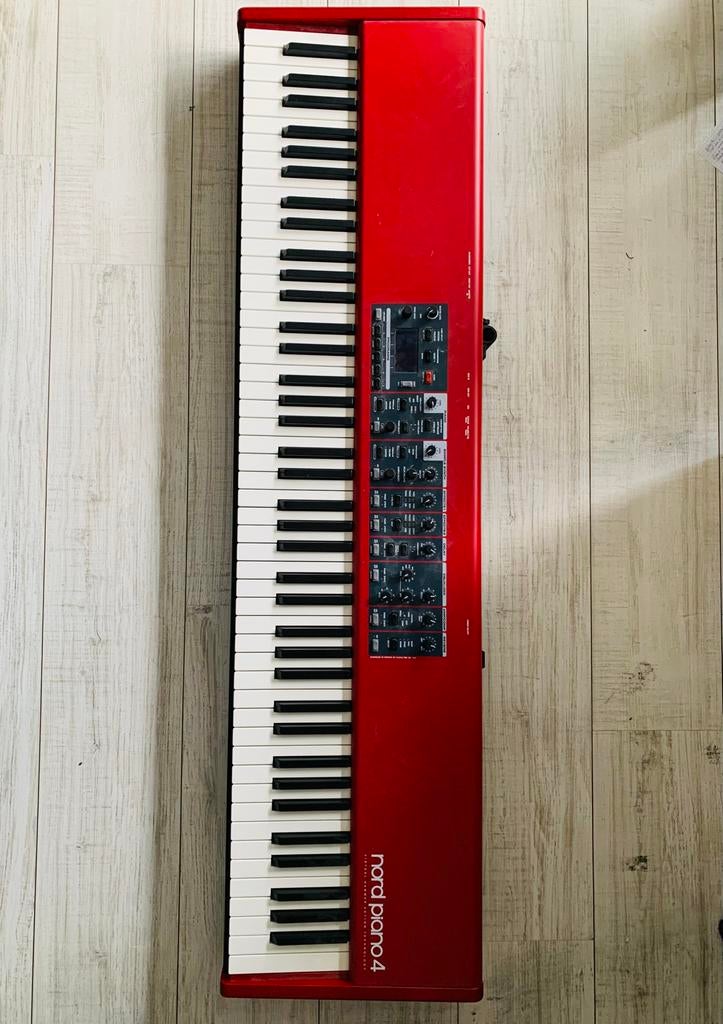 Nord piano 4, Ophalen, Zo goed als nieuw, 88 toetsen, Overige merken