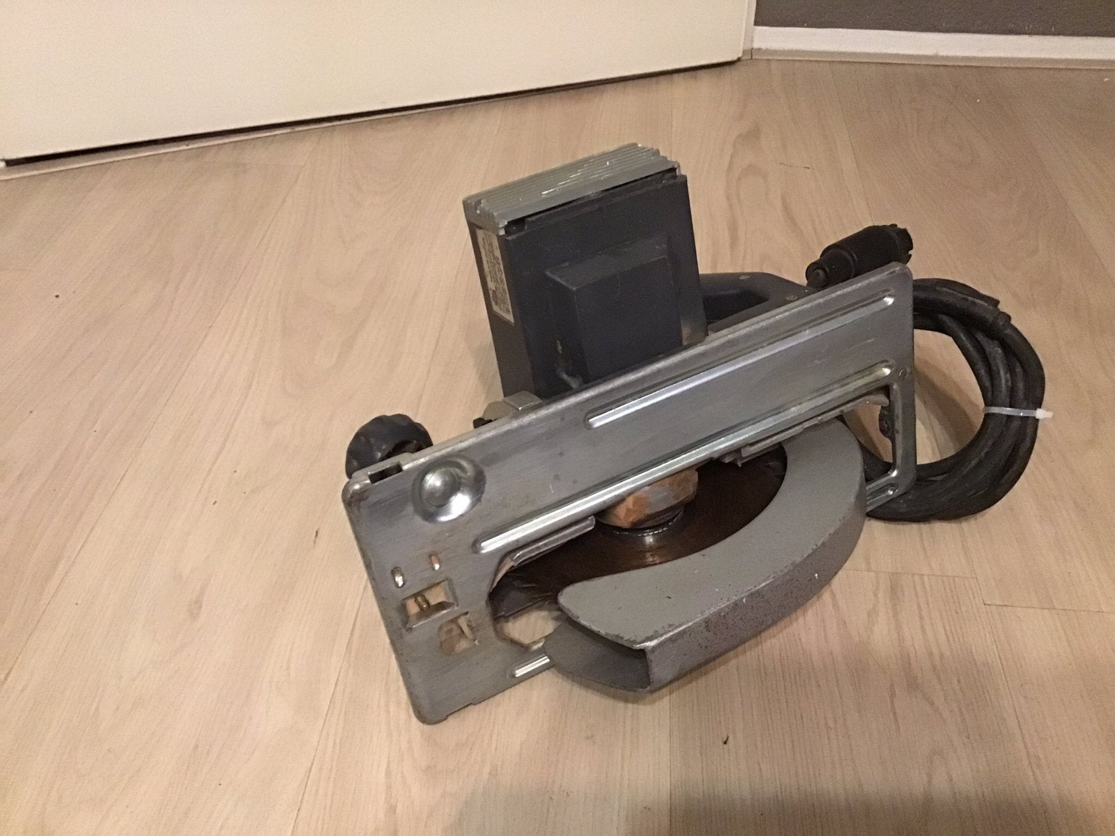 Cirkelzaag ELU, Ophalen of Verzenden, Zo goed als nieuw, 1200 watt of meer, Overige typen