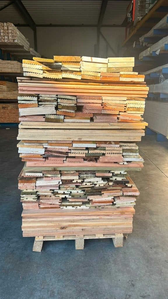 diverse soorten planken, grenen, douglas, vuren 1 meter, Ophalen, Overige typen, Zo goed als nieuw, X