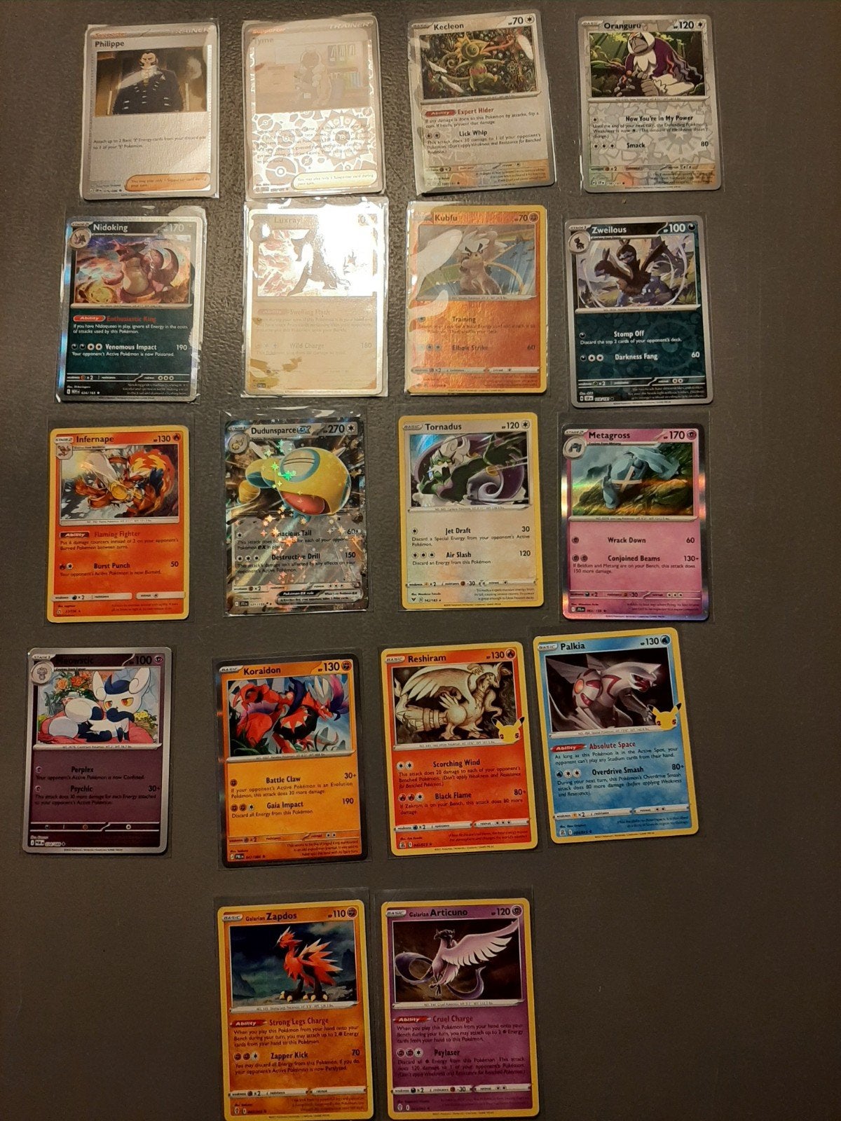 18 pokemon kaarten, Ophalen of Verzenden, Gebruikt, Meerdere kaarten
