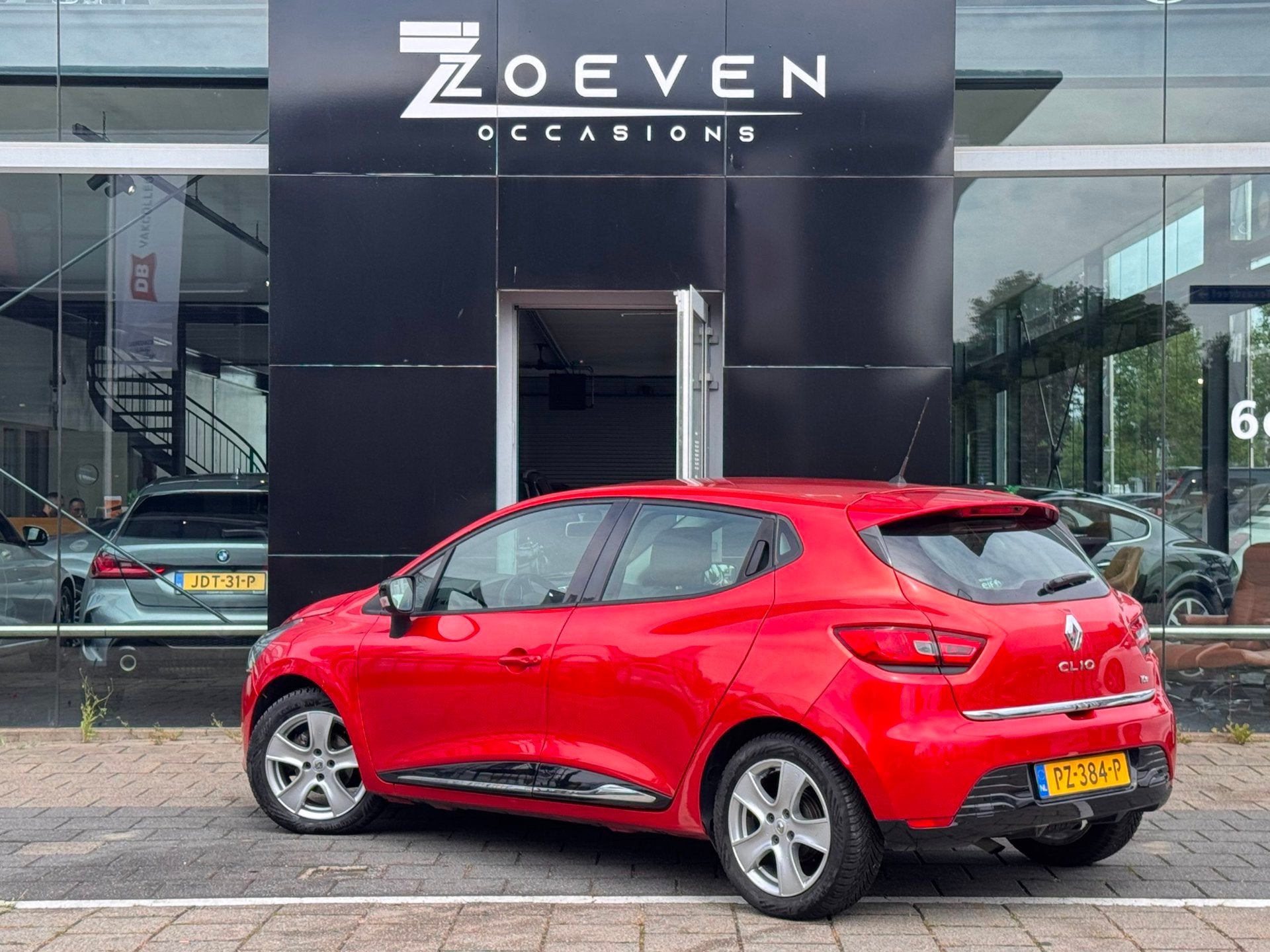 Renault Clio Renault Clio 0.9 TCe | SLECHTS 68.420 KM | NAVI, Auto's, Voorwielaandrijving, Zwart, 540 kg, Handgeschakeld