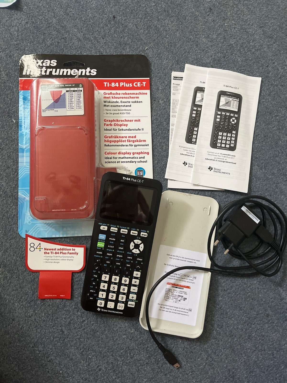 TI-84 plus CE-T rekenmachine, Diversen, Rekenmachines, Ophalen of Verzenden, Grafische rekenmachine, Nieuw