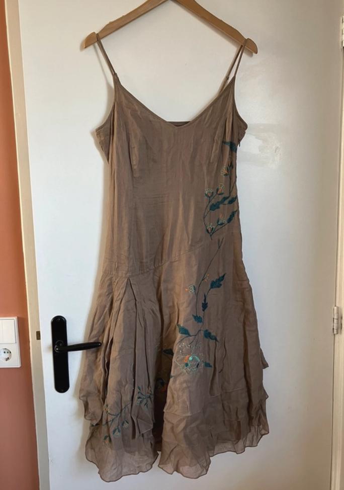 Zomerjurk orgineel katoen bruin geborduurd bloemen S/M, Kleding | Dames, Jurken, Bruin, Ophalen of Verzenden, Zo goed als nieuw