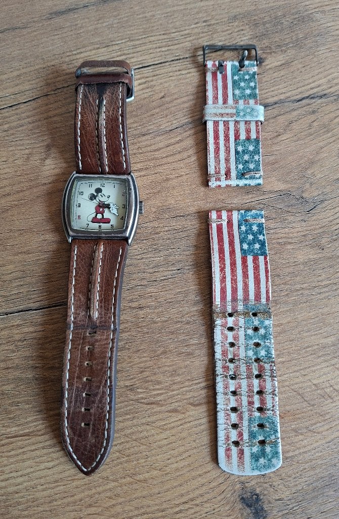 Zeldzame vintage Disney Mickey Mouse Horloge Sinds 1928, Overige merken, Gebruikt, Polshorloge, Overige materialen