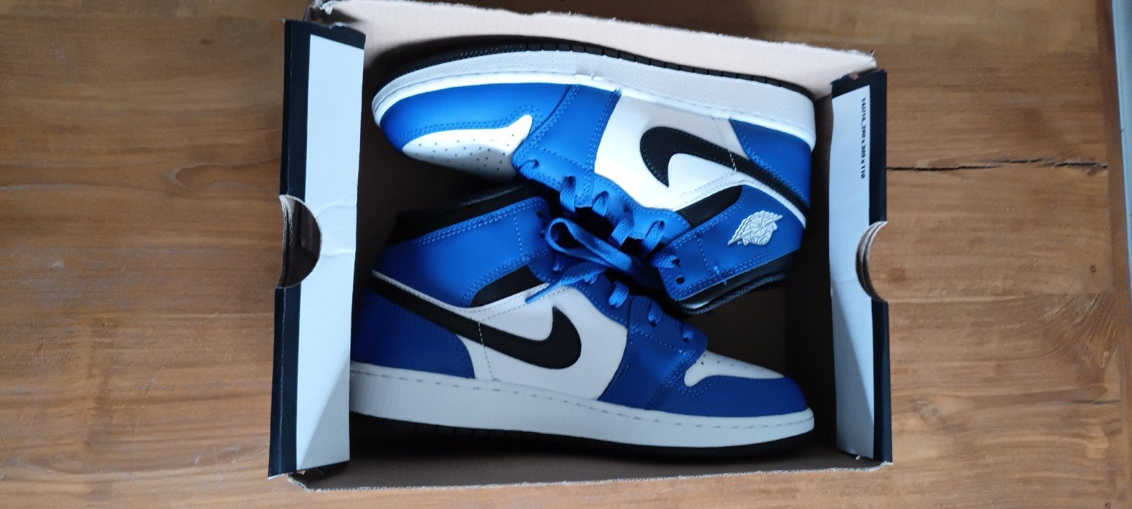 Nike Air Jordan 1 Mid (GS) - Blauw/Wit/Zwart, Kleding | Heren, Schoenen, Ophalen, Blauw, Nike, Nieuw