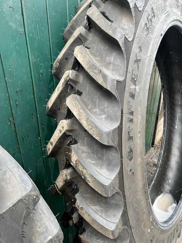 Set Alliance 320/105 R50 Agriflex+ 354 banden, Ophalen