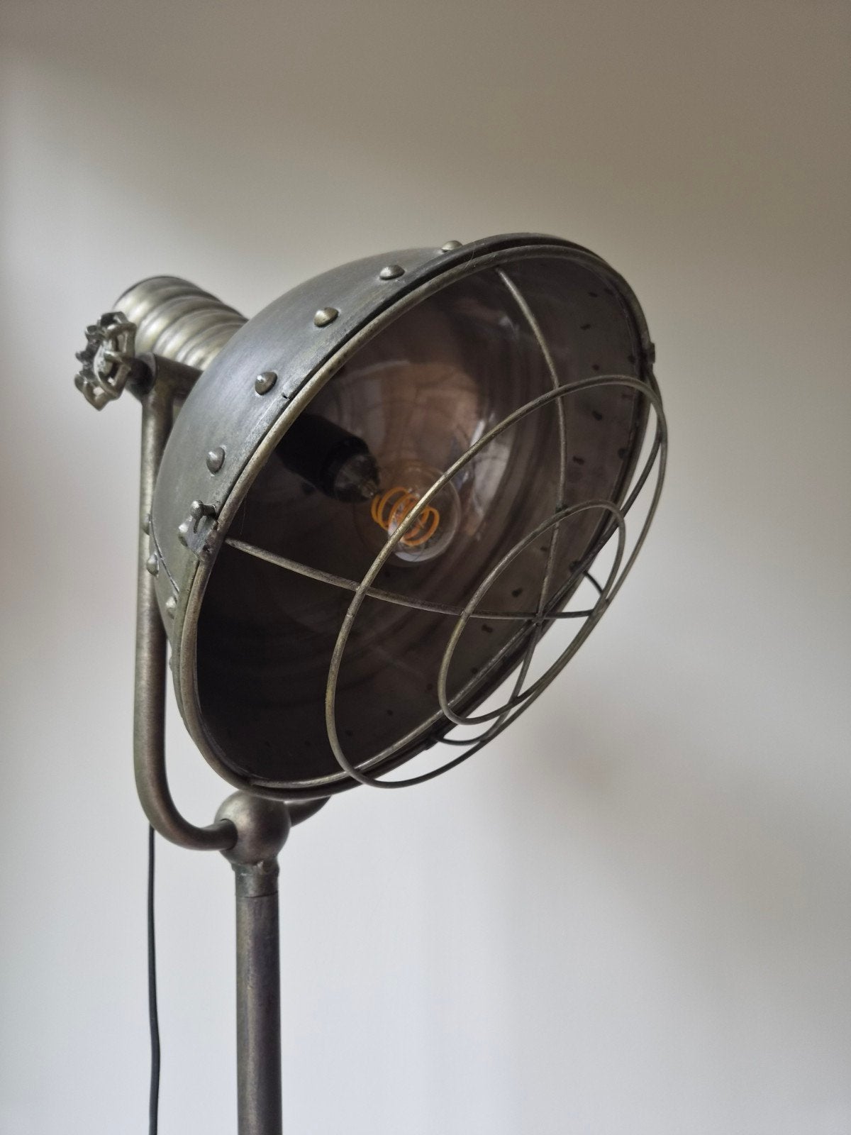Industriële Vloerlamp met Statief - Vintage Stijl, Ophalen, E27 (groot), Zo goed als nieuw, Metaal