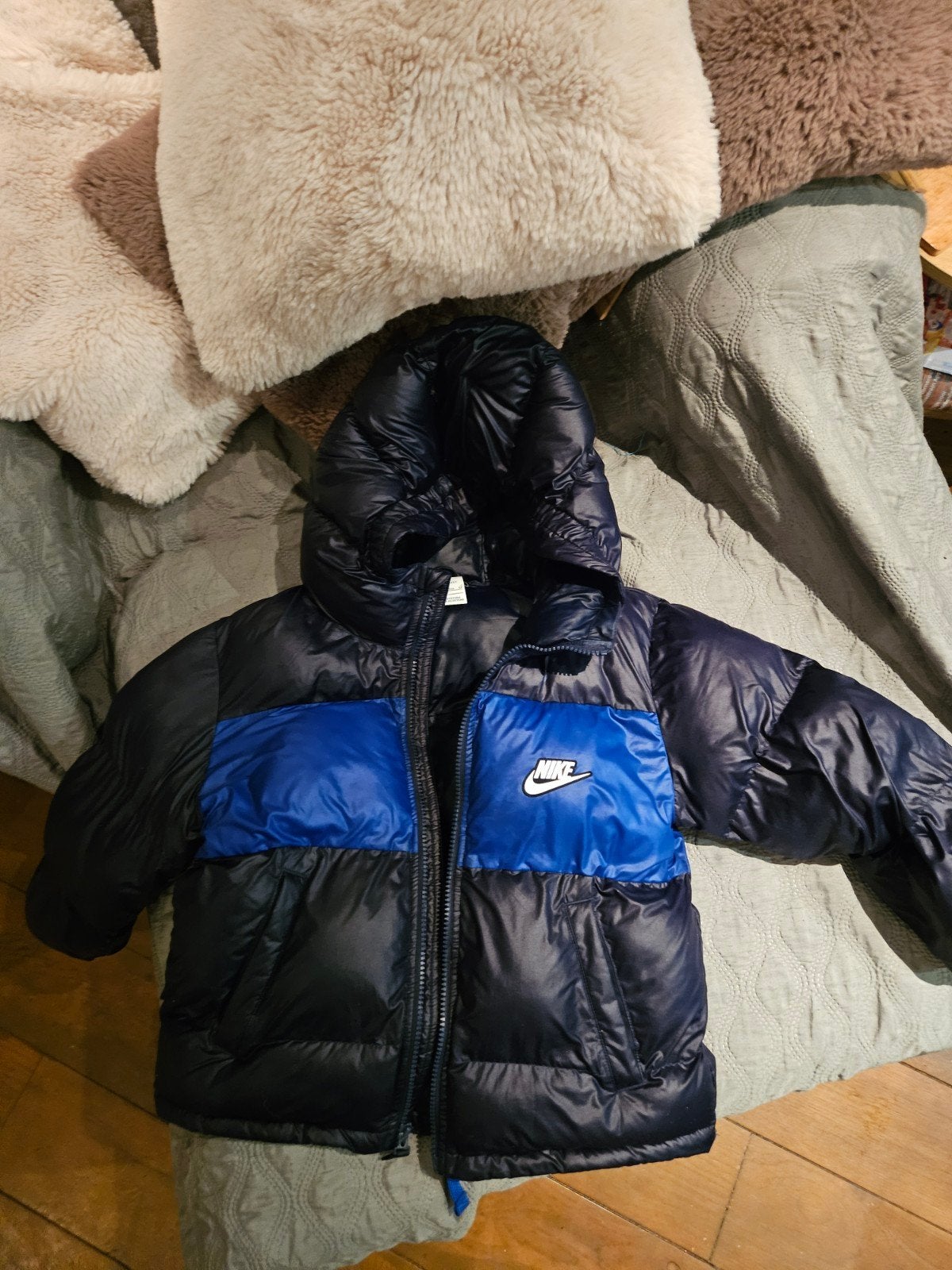 Nike winterjas maat 122/128, Ophalen, Gebruikt, Jongen of Meisje, Nike