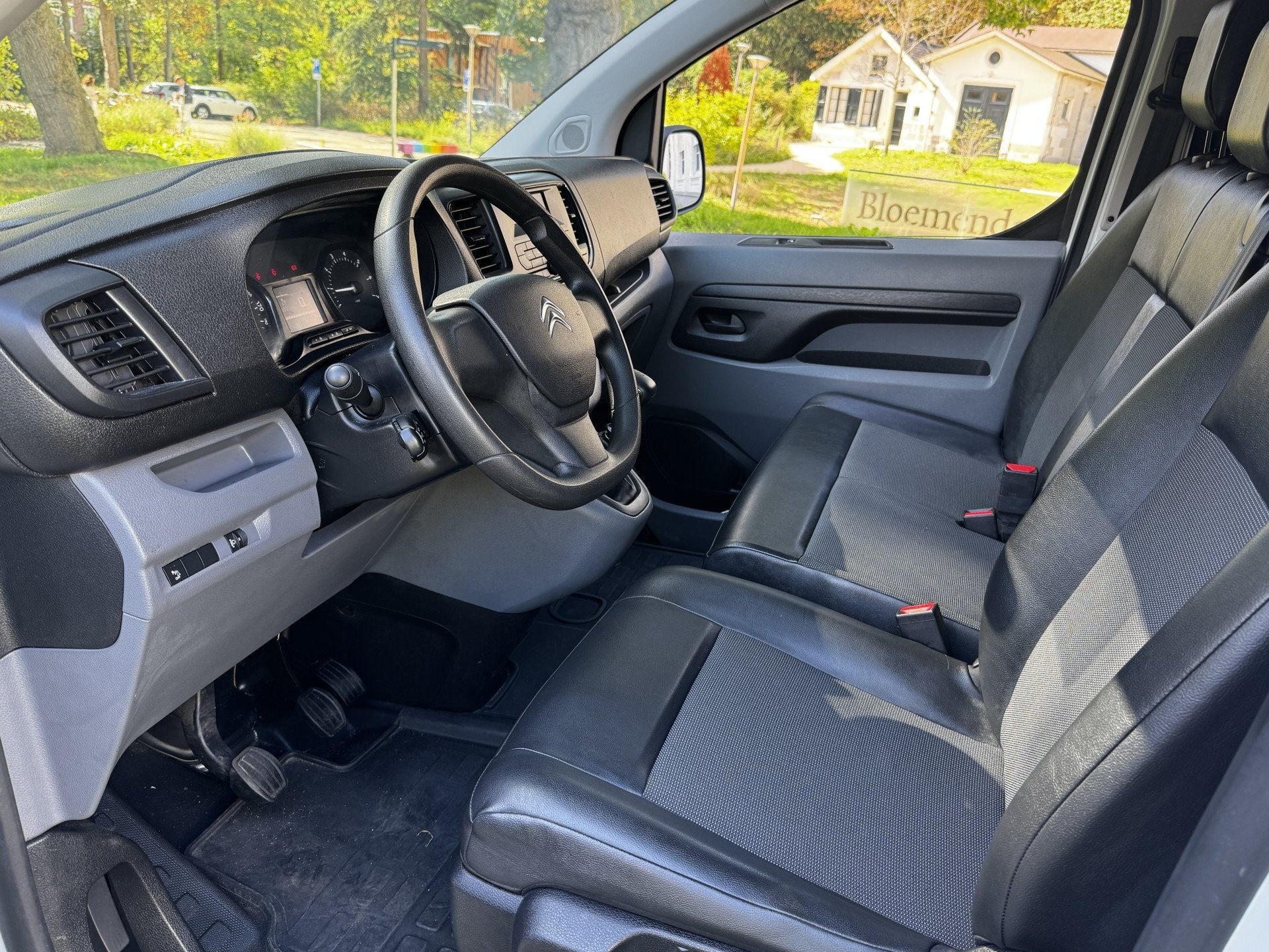 Citroën Jumpy 2.0 BlueHDI 120 LANG, 3 PERS, 1:20!, L3H1 XL, Auto's, Voorwielaandrijving, Gebruikt, Euro 6, 4 cilinders