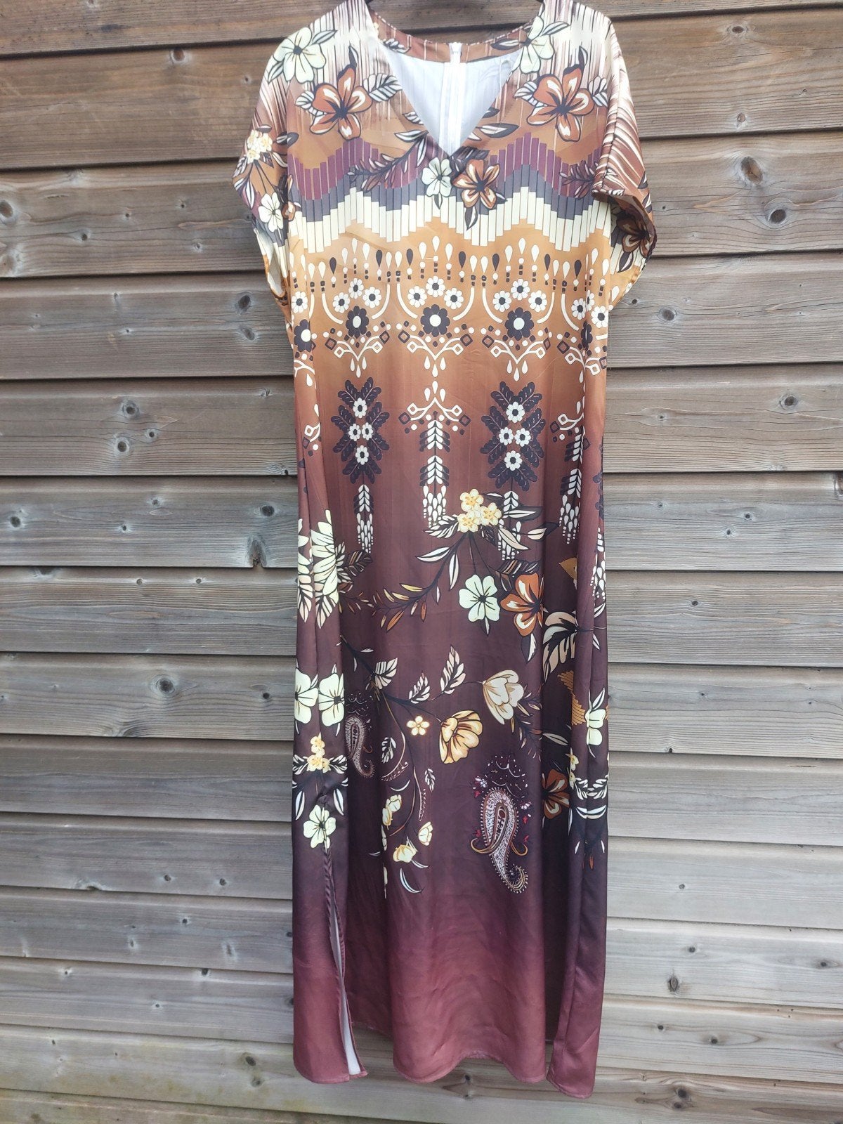 Lange jurk bewerkt nieuw maat 42/XL, Kleding | Dames, Jurken, Verzenden, Nieuw, Maat 42/44 (L), Onder de knie
