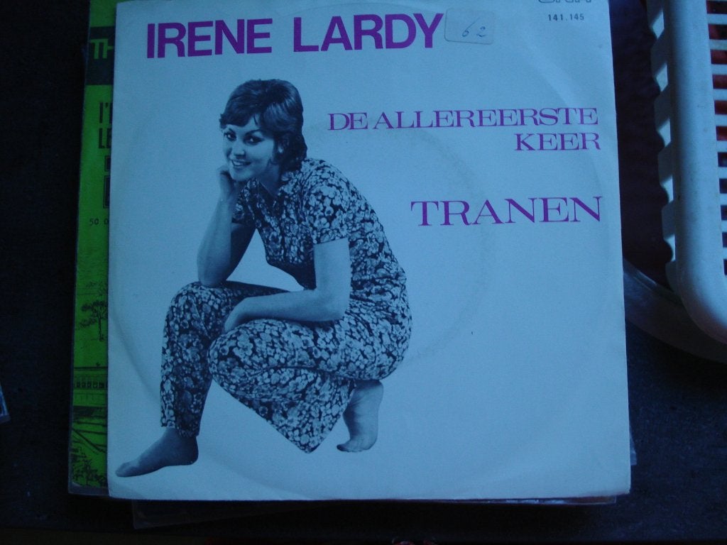 Irene Lardy: De allereerste keer / Tranen, Fotohoes, Ophalen of Verzenden, Zo goed als nieuw, Nederlandstalig