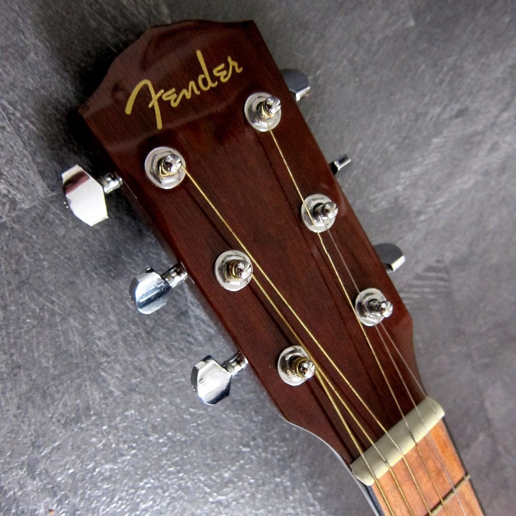 FENDER ACC / GITAAR +  DIVERSE BIJBEHOREN, Muziek en Instrumenten, Snaarinstrumenten | Gitaren | Akoestisch, Zo goed als nieuw