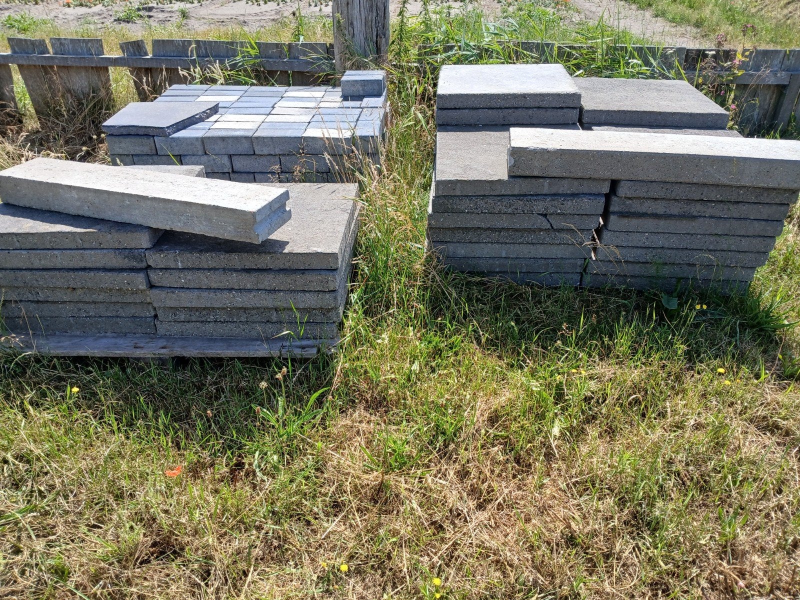 Gratis af te halen tuintegels, Tuin en Terras, Tegels en Klinkers, Ophalen, Gebruikt, Beton, Terrastegels