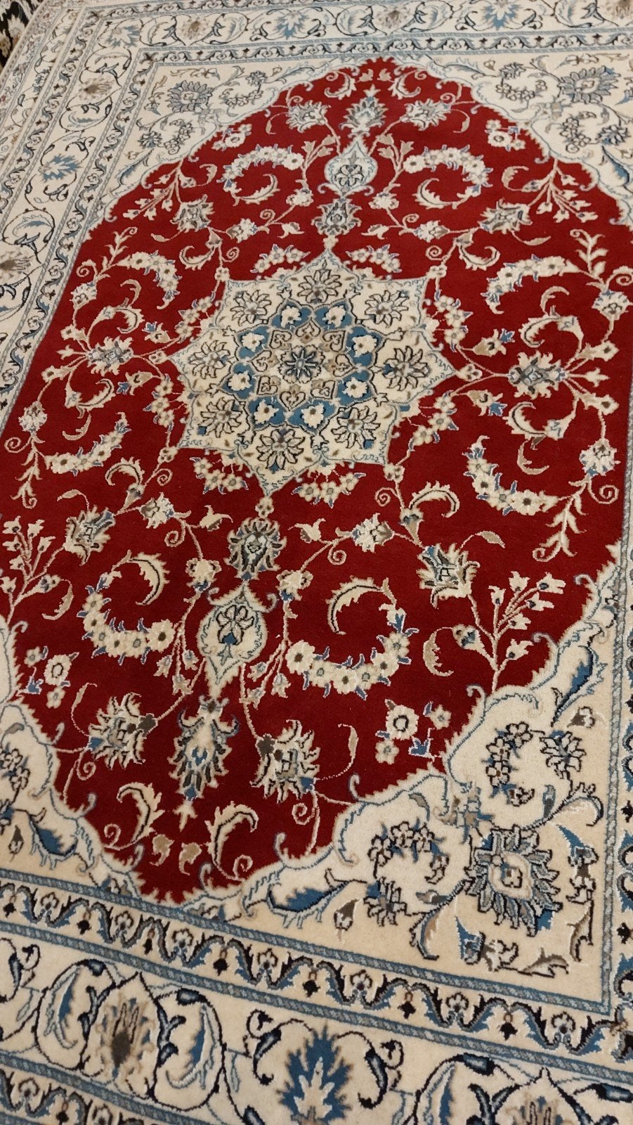 Prachtig Perzisch tapijt, rood met crèmekleurig patroon, Huis en Inrichting, Stoffering | Tapijten en Kleden, Blauw, 150 tot 200 cm