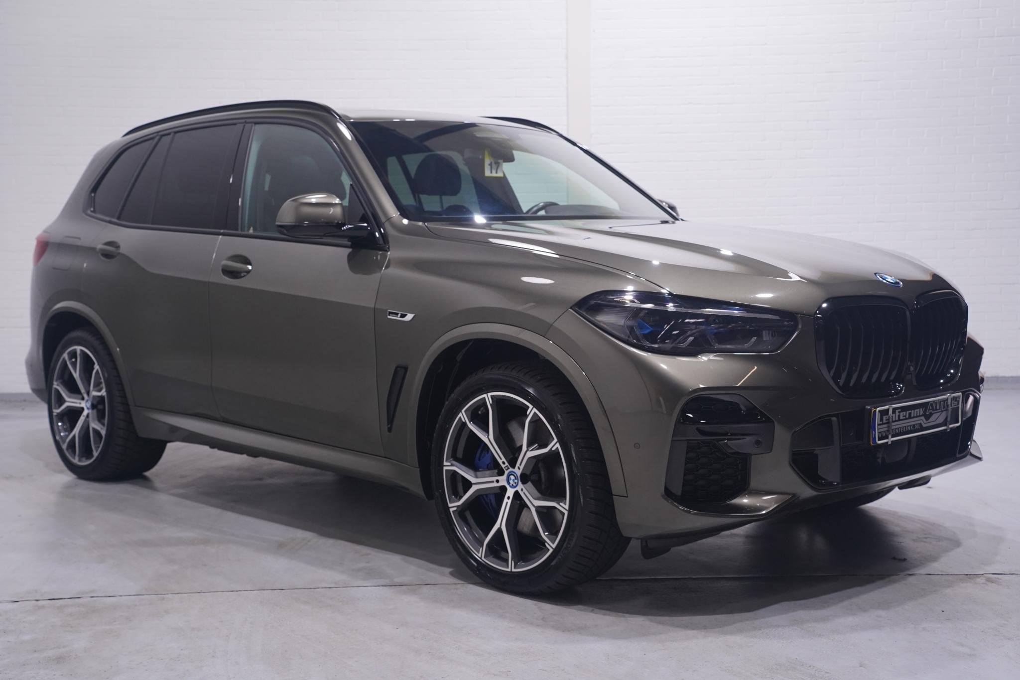 BMW X5 xDrive45e High Executive SOH 95% M-sport Panorama dak, Stof, Gebruikt, 394 pk, Plug-in hybride