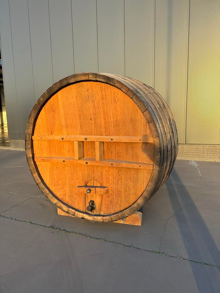 Groot Wijnvat 5000 Liter - Eikenhout. Gestraald en gelakt!!, Verzamelen, Wijnen, Ophalen of Verzenden, Zo goed als nieuw, Frankrijk