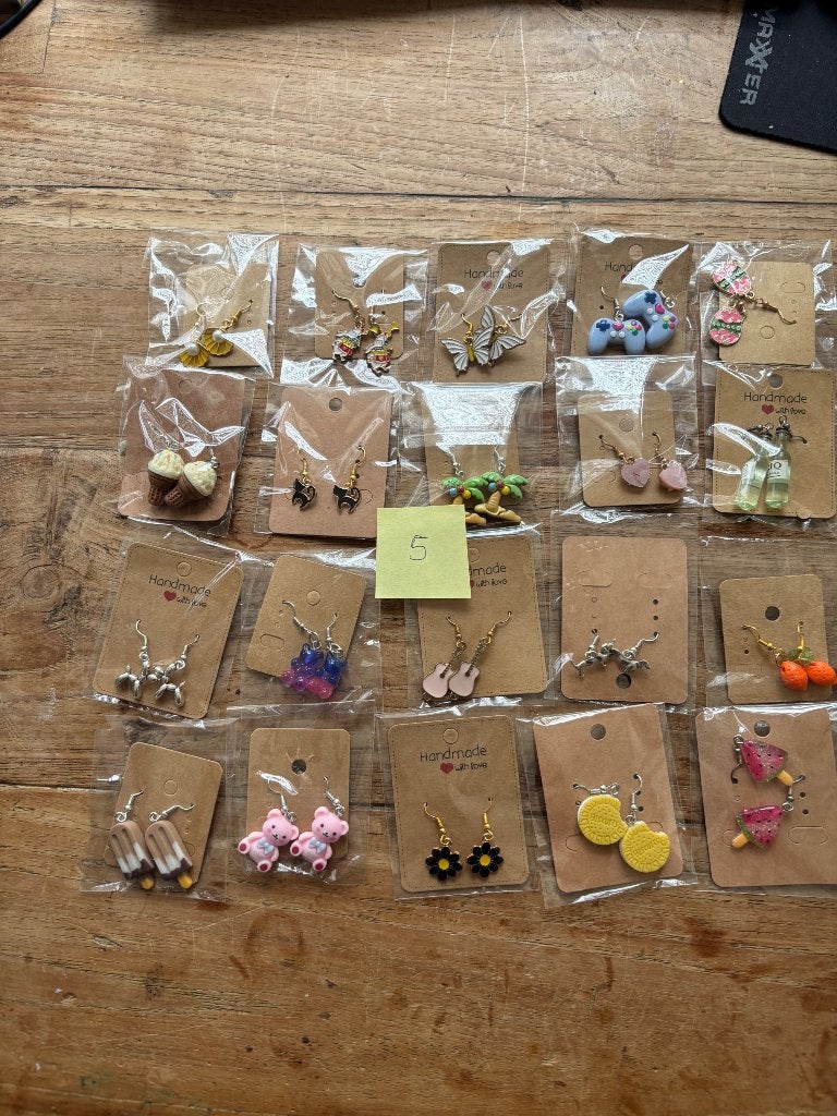 Partij oorbellen, Verzenden, Nieuw, Overige kleuren, Overige materialen