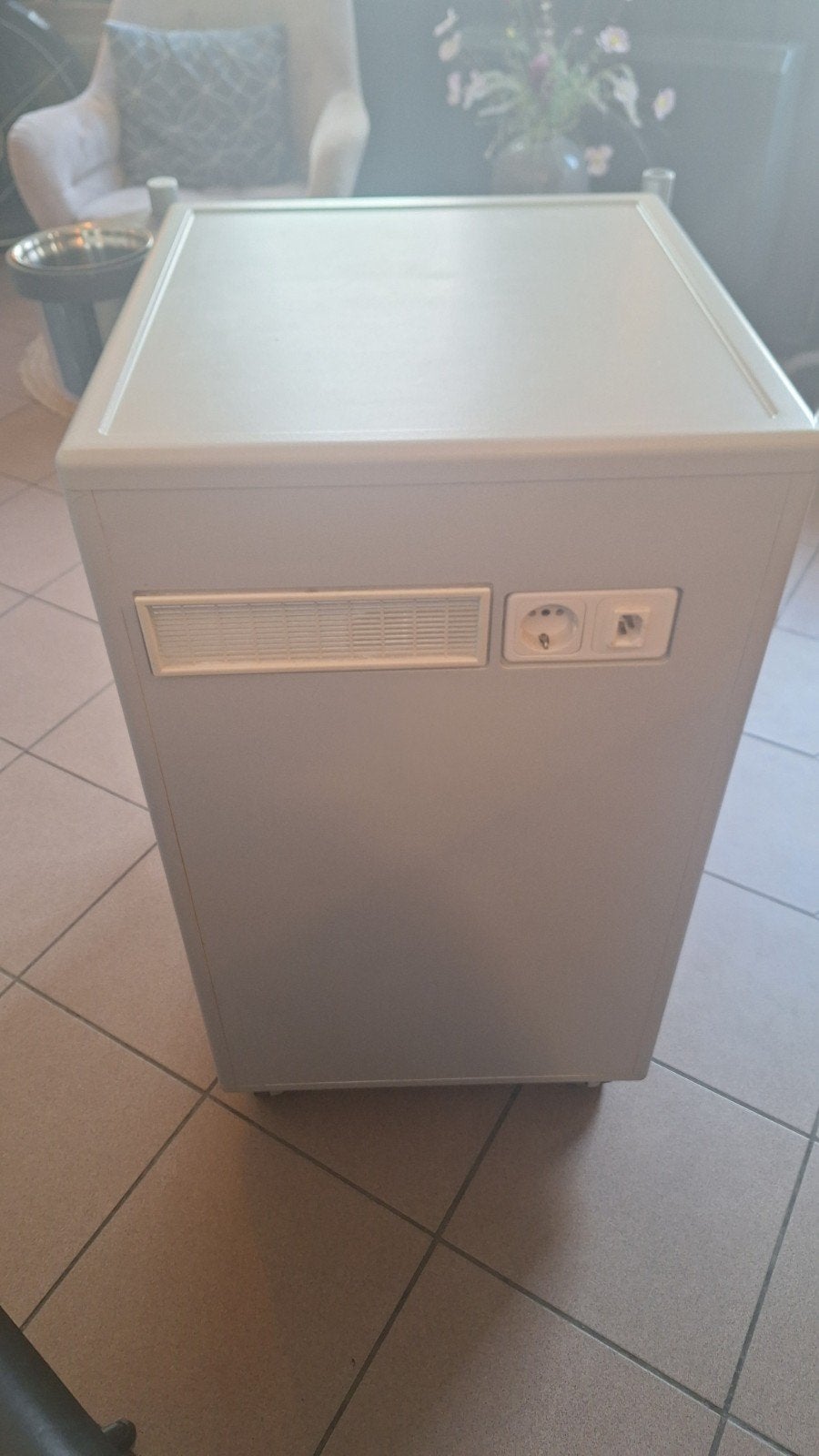 RUCK Pedicure Trolley met Stopcontacten en Lades, Ophalen, Gebruikt