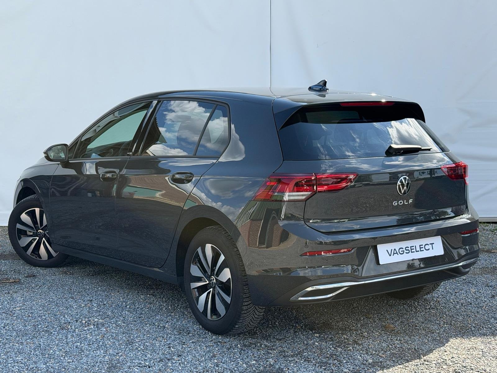 Volkswagen Golf 1.0 TSI OPF 81kW MOVE | ACC | Carplay | Park, Voorwielaandrijving, Stof, Gebruikt, 1261 kg