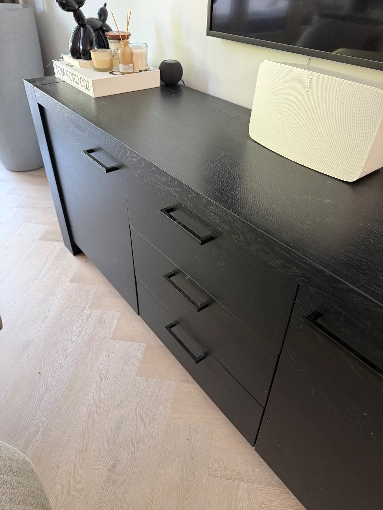 Goossens Cielo dressoir – zwart eiken – modern design, Ophalen, Gebruikt, Met deur(en), Eikenhout