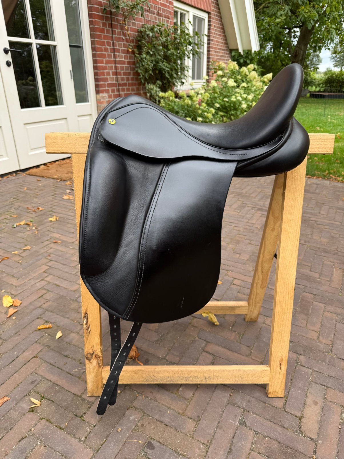Zadel te koop | Anatomica B-Line Octant 17,5”/4, Anatomica, L (17.5 inch), Dressuur, Ophalen of Verzenden