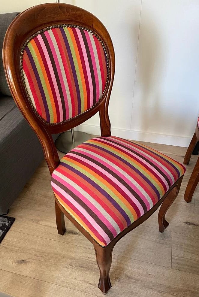 DRIE ANTIEKE WILLEM III MAHONIE EETKAMER STOELEN, Ophalen