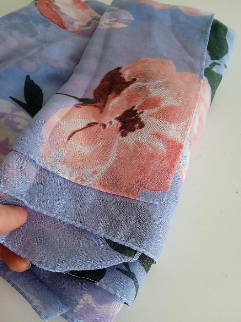 Bloemen print sjaal/hijab, Maat 38/40 (M), Verzenden, Daisy, Zo goed als nieuw