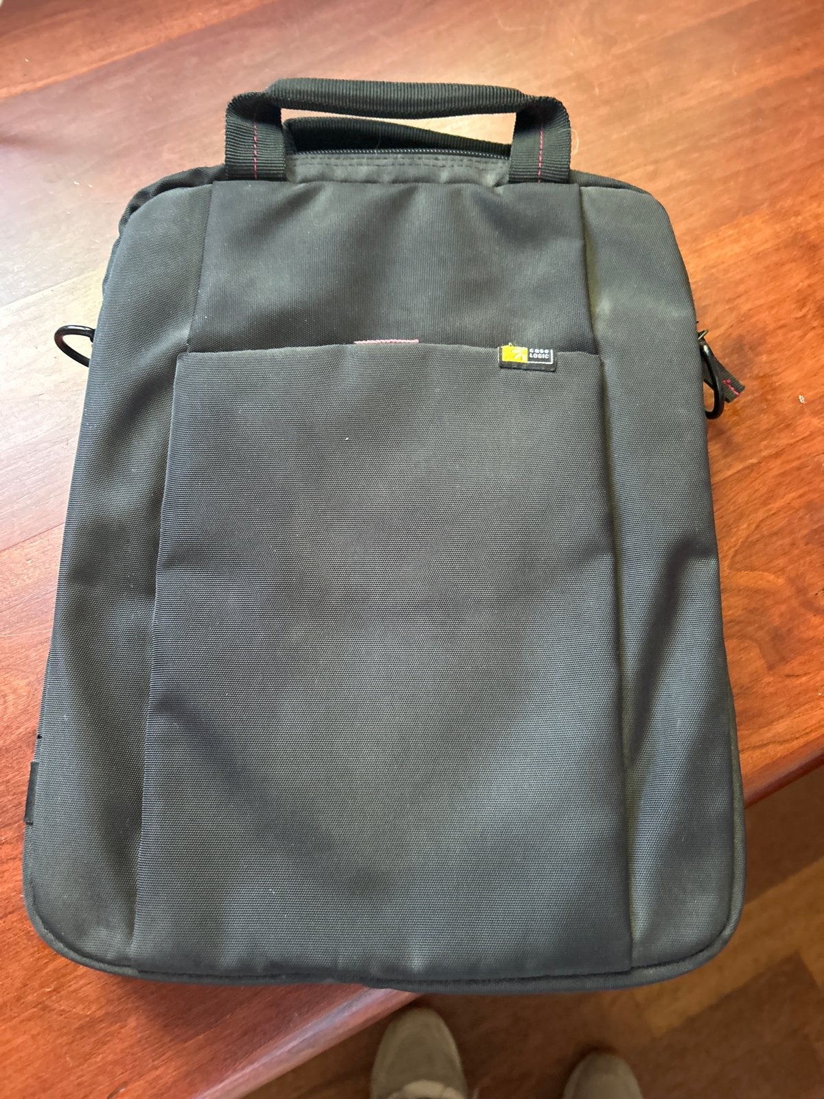 Case Logic laptophoes voor 13 inch laptop - Zwart, Computers en Software, Ophalen, Gevoerd laptopvak, Zo goed als nieuw, 13 inch