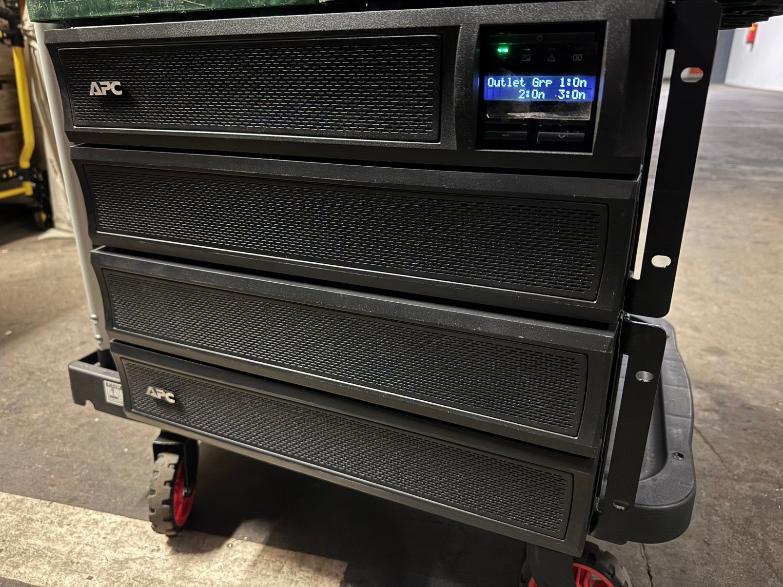 Ups - SMX2200HV + SMX120 + netwerkkaart, Computers en Software, Ophalen, Zo goed als nieuw