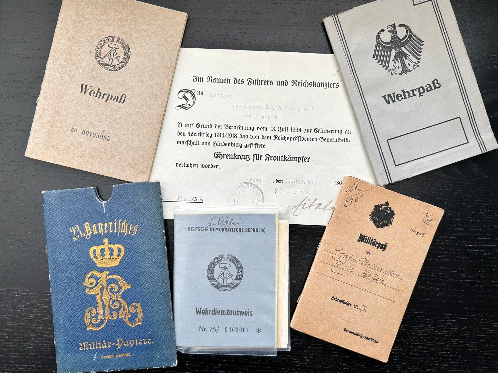 Gezocht: Wehrpassen, Soldbuch Militärpassen & soortgelijk, Verzamelen, Ophalen of Verzenden, Landmacht, Duitsland, Overige typen