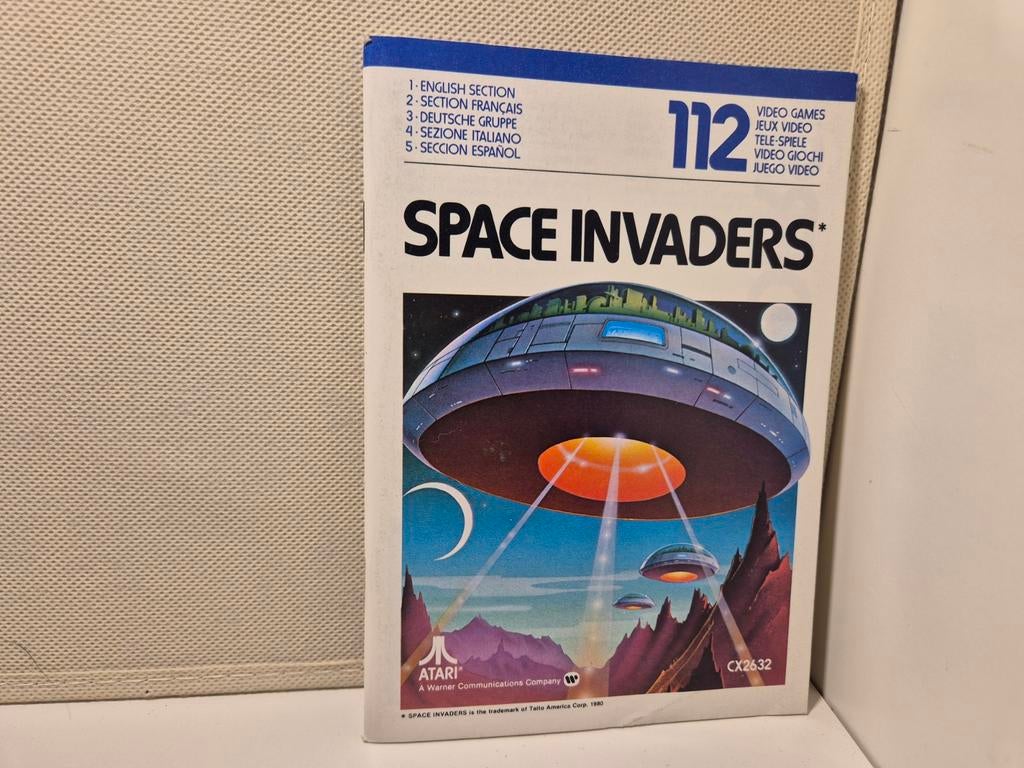 Boekje van Space Invaders Atari 2600, Spelcomputers en Games, Avontuur en Actie, 1 speler, Ophalen of Verzenden, Zo goed als nieuw