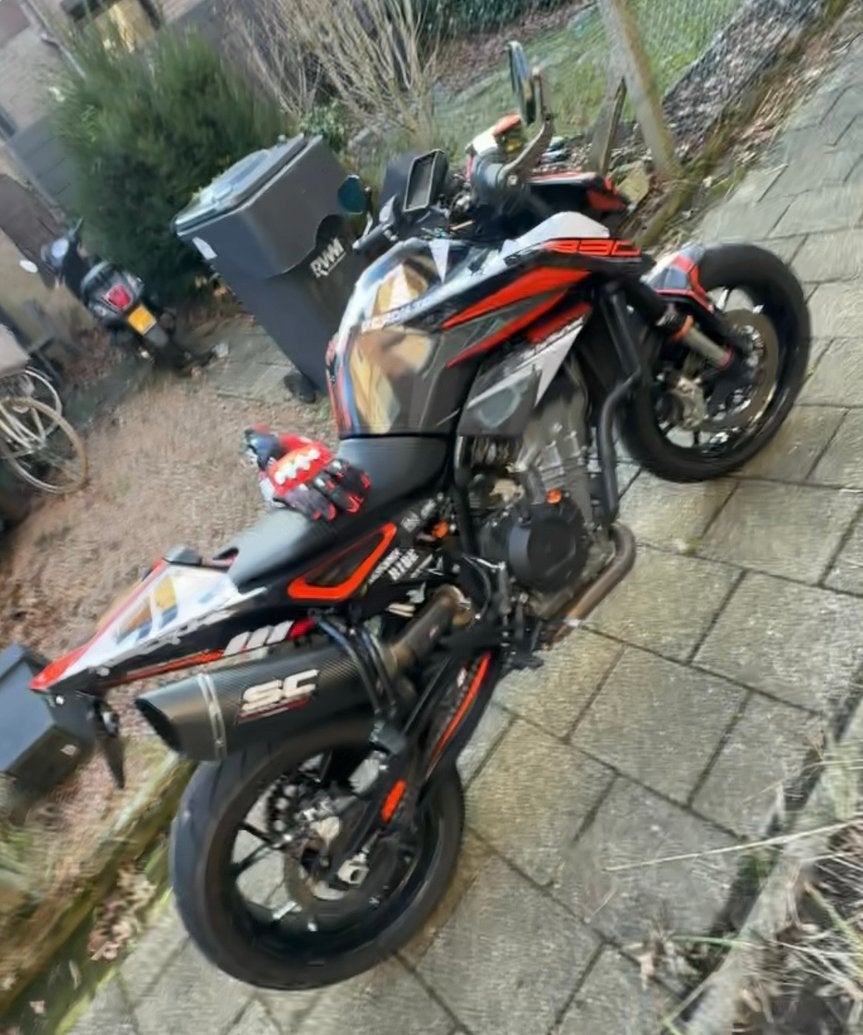 Ktm Duke 890 - 2021 - A2 Kenteken‼️, 2 cilinders, 890 cc, Minimaal motorrijbewijs A2, Handgeschakeld