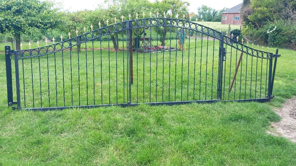 Metalen sierhek, Tuin en Terras, Ophalen, Gebruikt, IJzer, Sierhekwerk