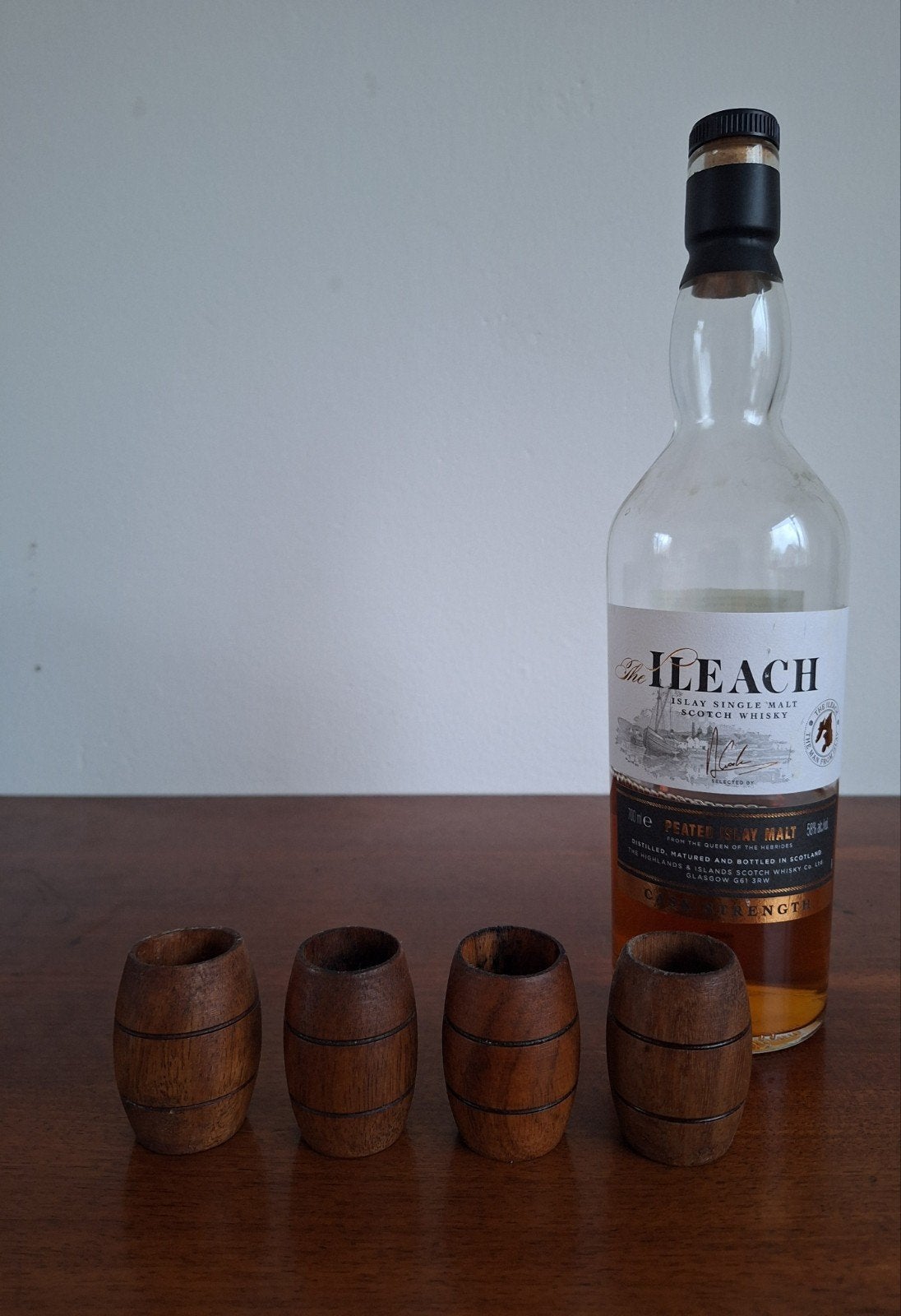 4 houten borrel tonnetjes,  borrel glazen, Ophalen of Verzenden, Overige typen