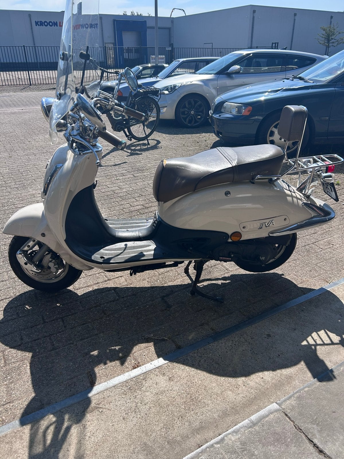 IVA Retro Scooter - Crème, 17425 km, 45 km/u, Ophalen, Gebruikt, Maximaal 45 km/u, Benzine