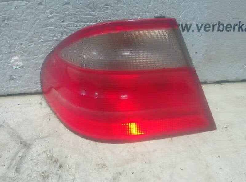 ACHTERLICHT LINKS Mercedes-Benz CLK (C208) (208-820-01-84), Gebruikt, Mercedes-Benz, Ophalen of Verzenden, Info@forvia.com