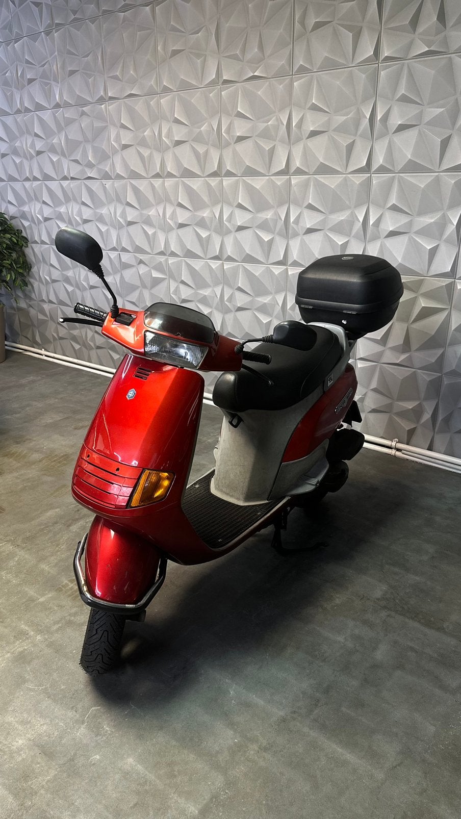 Piaggio SKR 125 – 18.000 km – Technisch in topstaat, Tweetakt, Gebruikt, Overige modellen, Verzenden