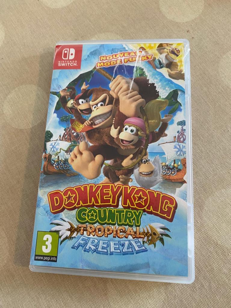 Donkey Kong Country Tropical Freeze - Nintendo Switch, Spelcomputers en Games, 2 spelers, M, Ophalen of Verzenden, Zo goed als nieuw
