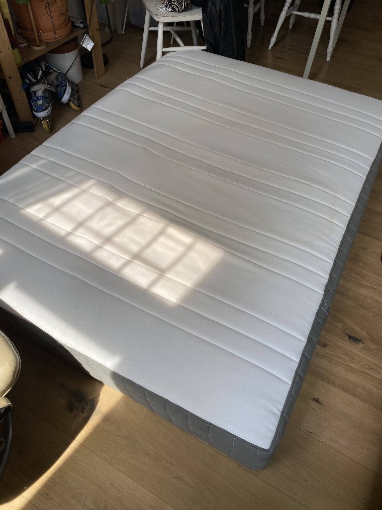 IKEA Hovag Matras - 140x200 cm - Lichte vlekken, Ophalen, Gebruikt, Tweepersoons, 140 cm