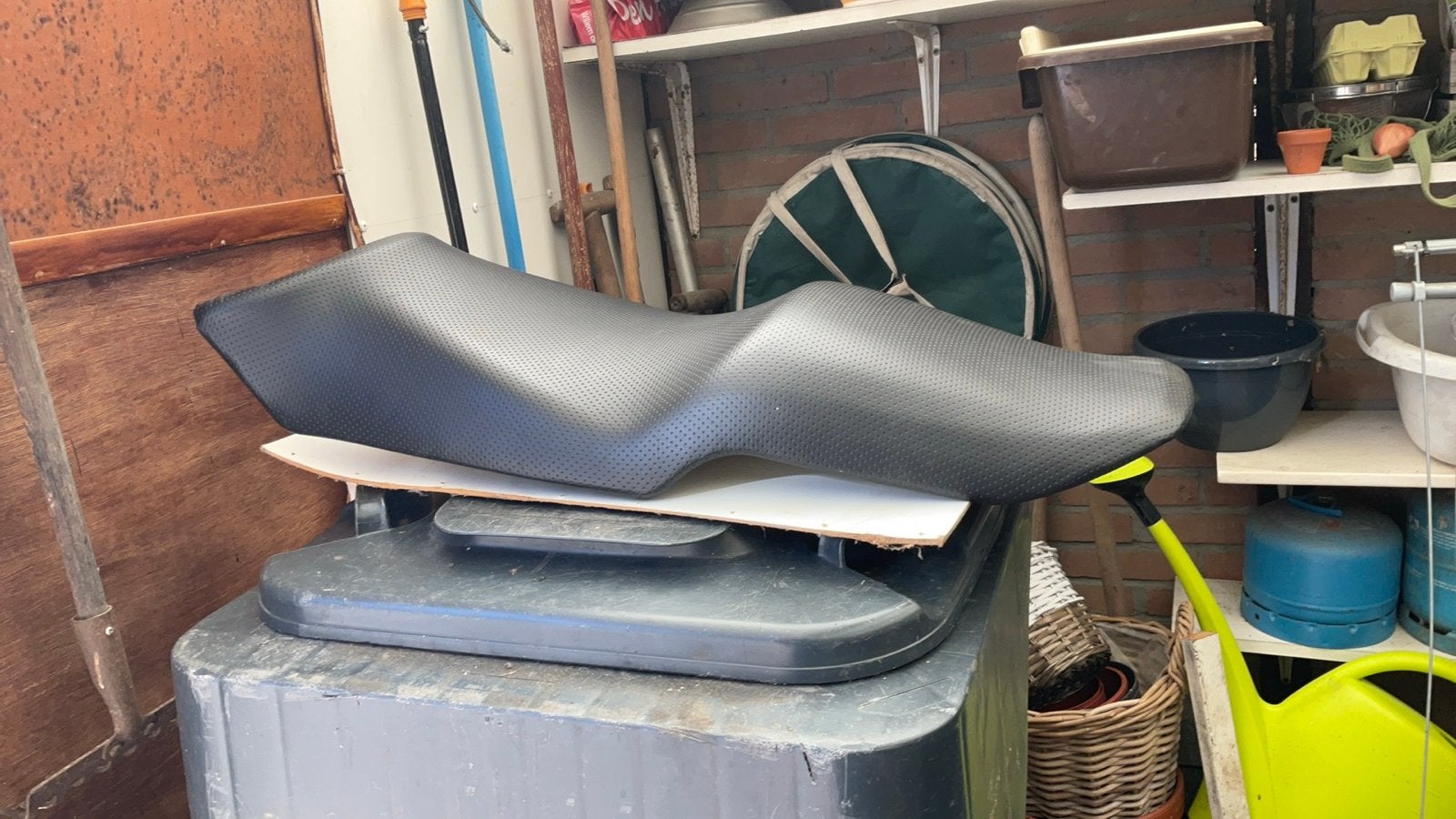 Zwart motorzadel  voor Yamaha RS 6 Fazer, Ophalen of Verzenden, Gebruikt