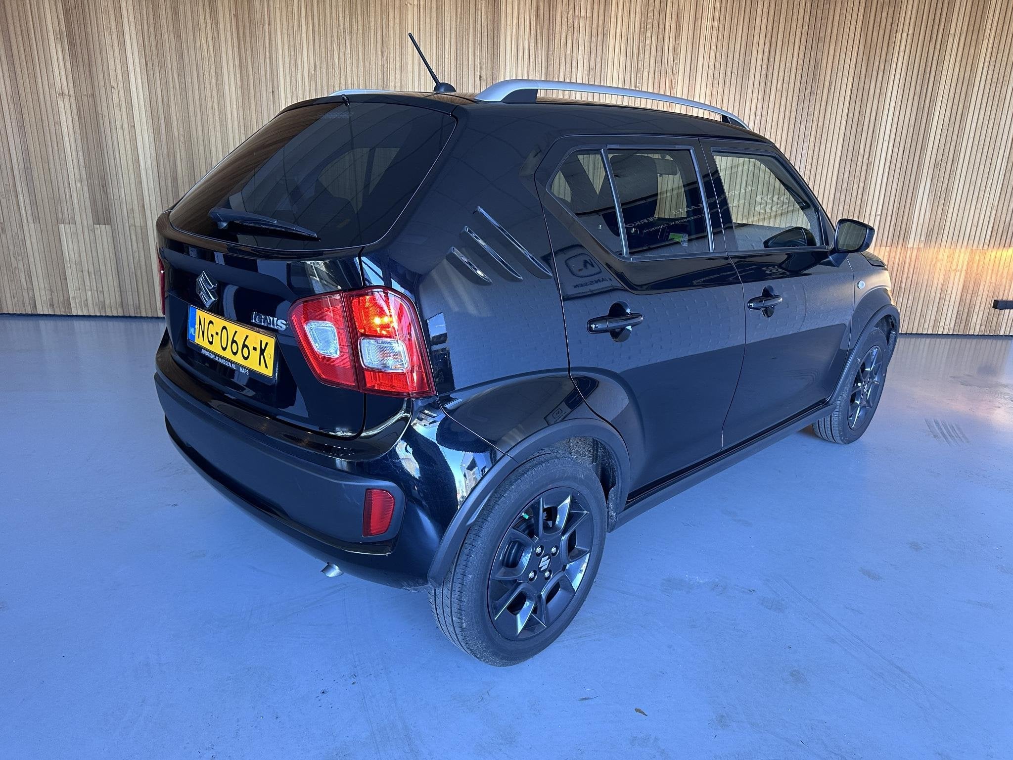 Suzuki Ignis 1.2 Select Intro Automaat | Airco, 12 maanden, Stof, Gebruikt, 4 cilinders