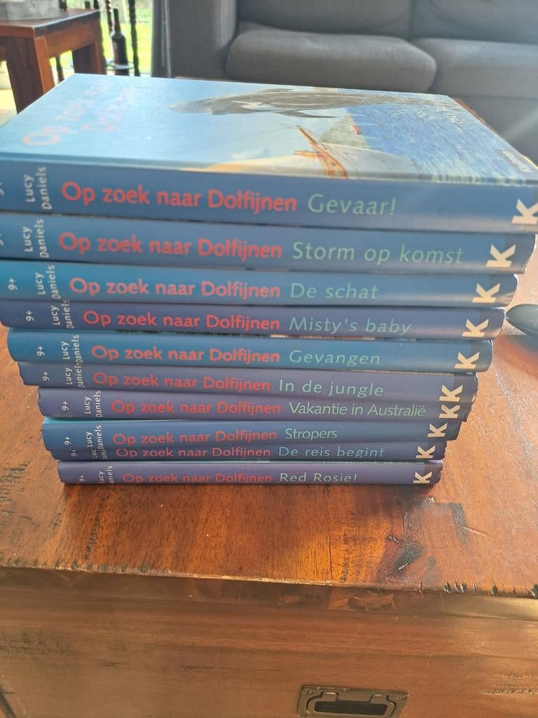 Op zoek naar dolfijnen, Ophalen of Verzenden, Gelezen, Fictie algemeen