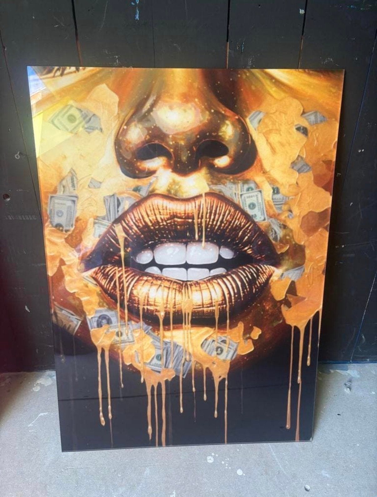 Plexiglas schilderij 50x70 cm - Gouden lippen, Overig onderwerp, Kunststof, Print, Ophalen