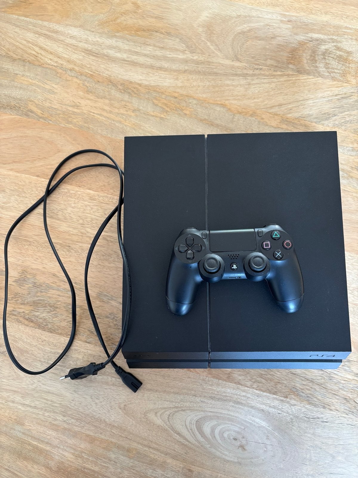 Playstation 4 met controller en 8 spellen, Spelcomputers en Games, Verzenden, Gebruikt, Met 1 controller, Met games